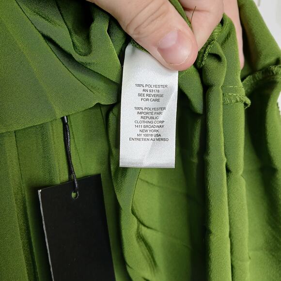 NWT Truth By Republic Green Pull On Pleated Midi Skirt Womens SM Preppy Work - Picture 5 of 10